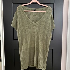 Torrid Olive Knit V-Neck Tunic Sweater with Cap Sleeves. Size 3=22/24